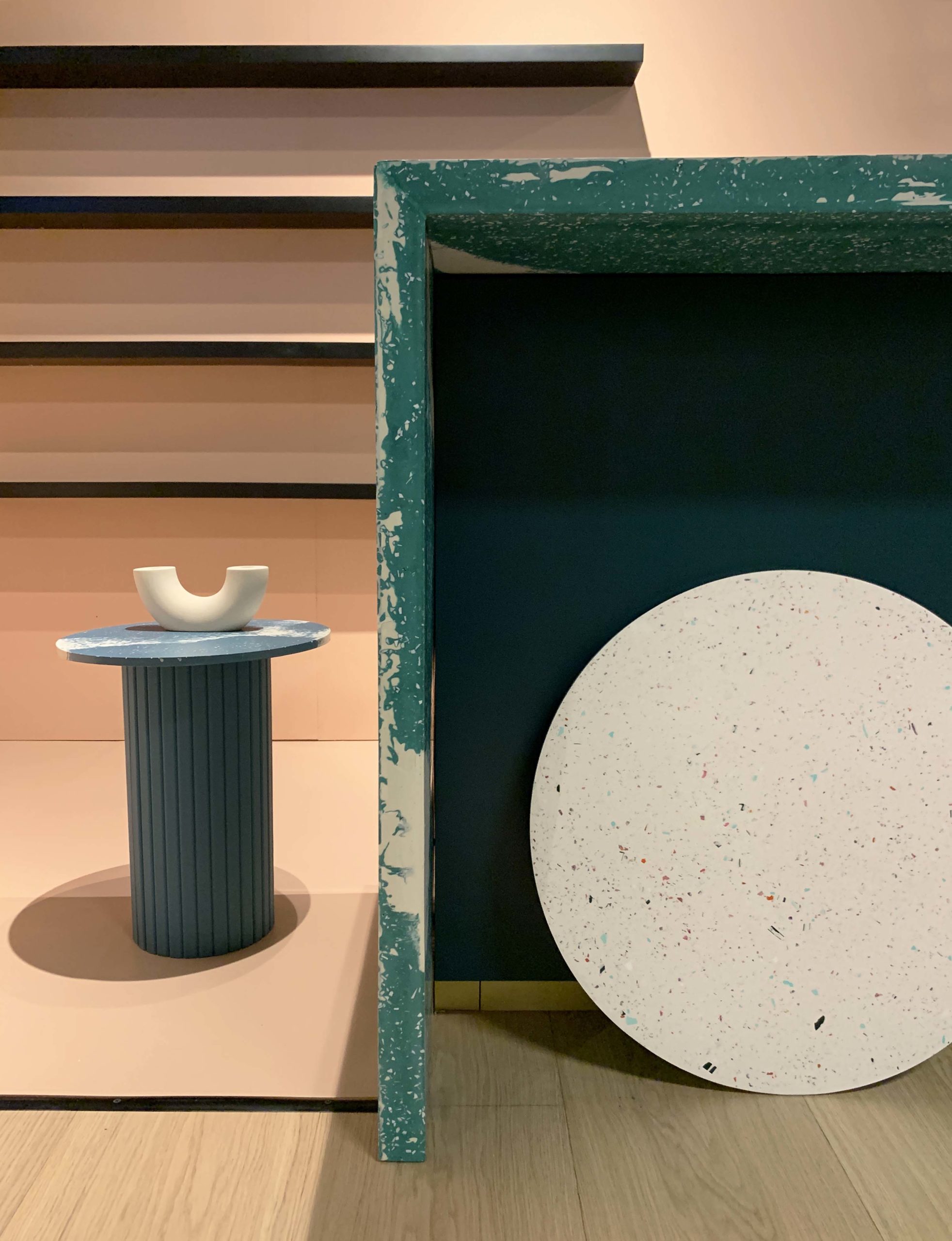 Spared┬«_VolumeCreative_Tableplacechairs-Hix-bar-04