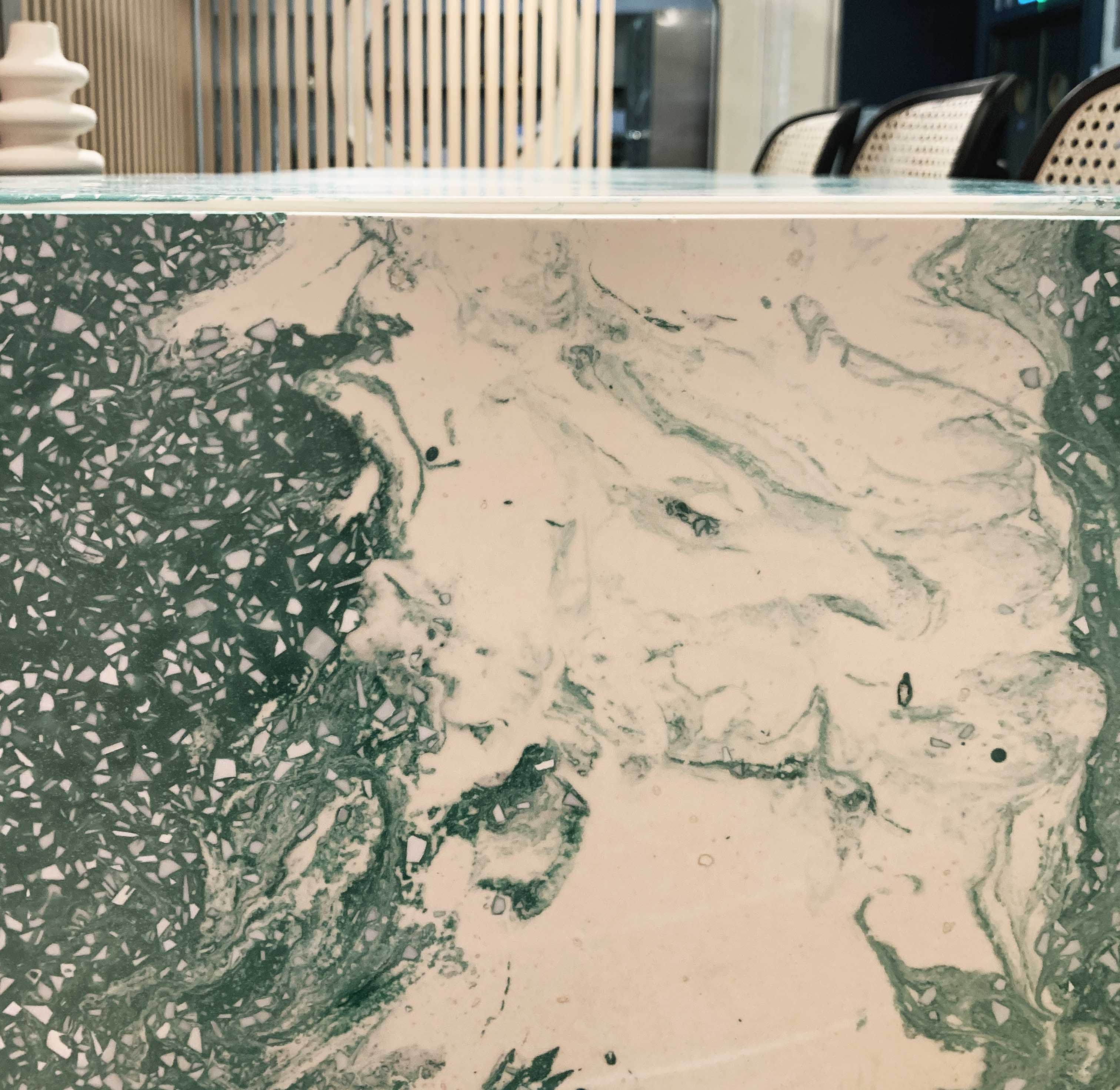 Spared┬«_VolumeCreative_Tableplacechairs-Hix-bar-07