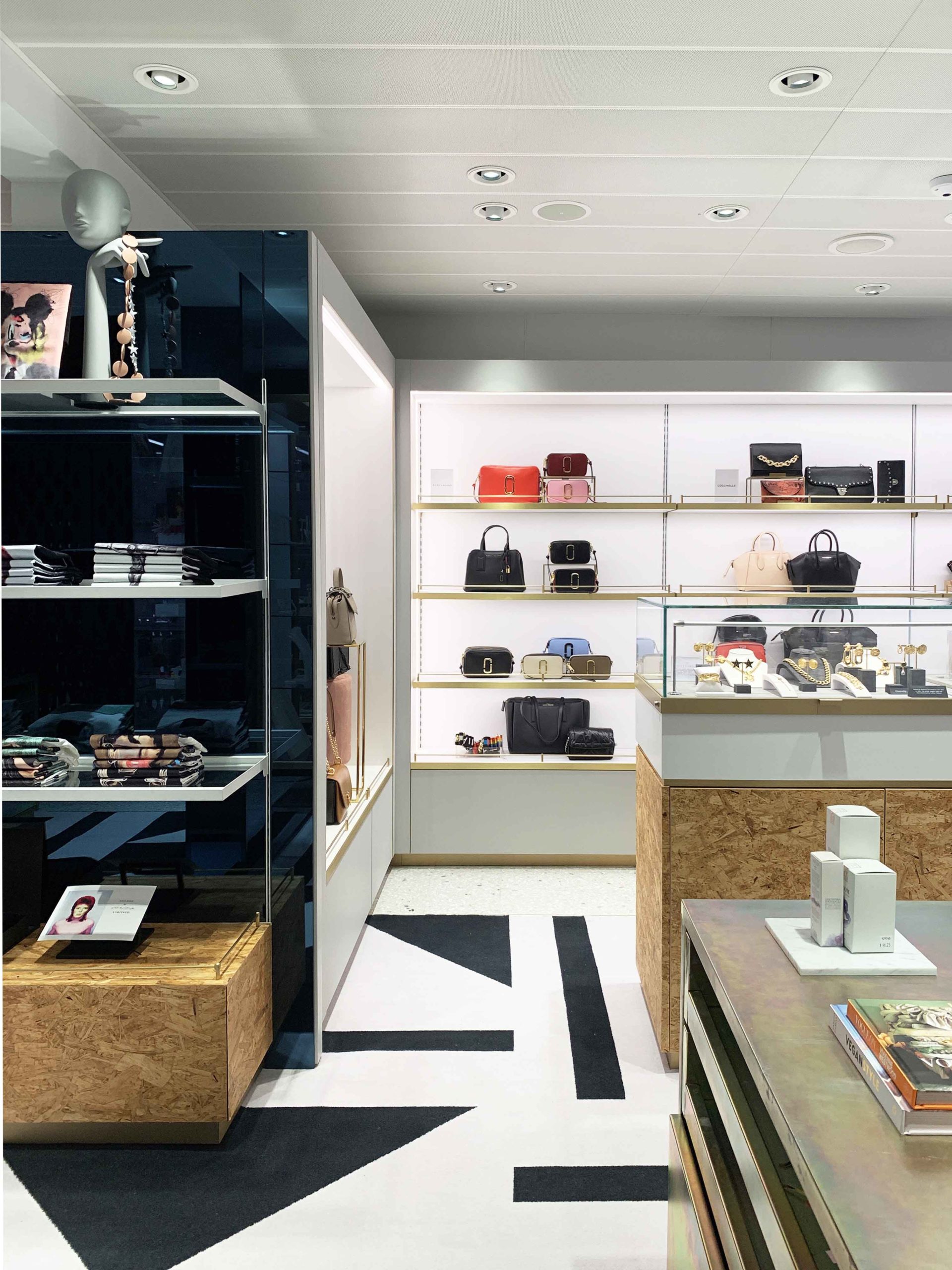 3VolumeCreative_Virginvoyages-Retail-18