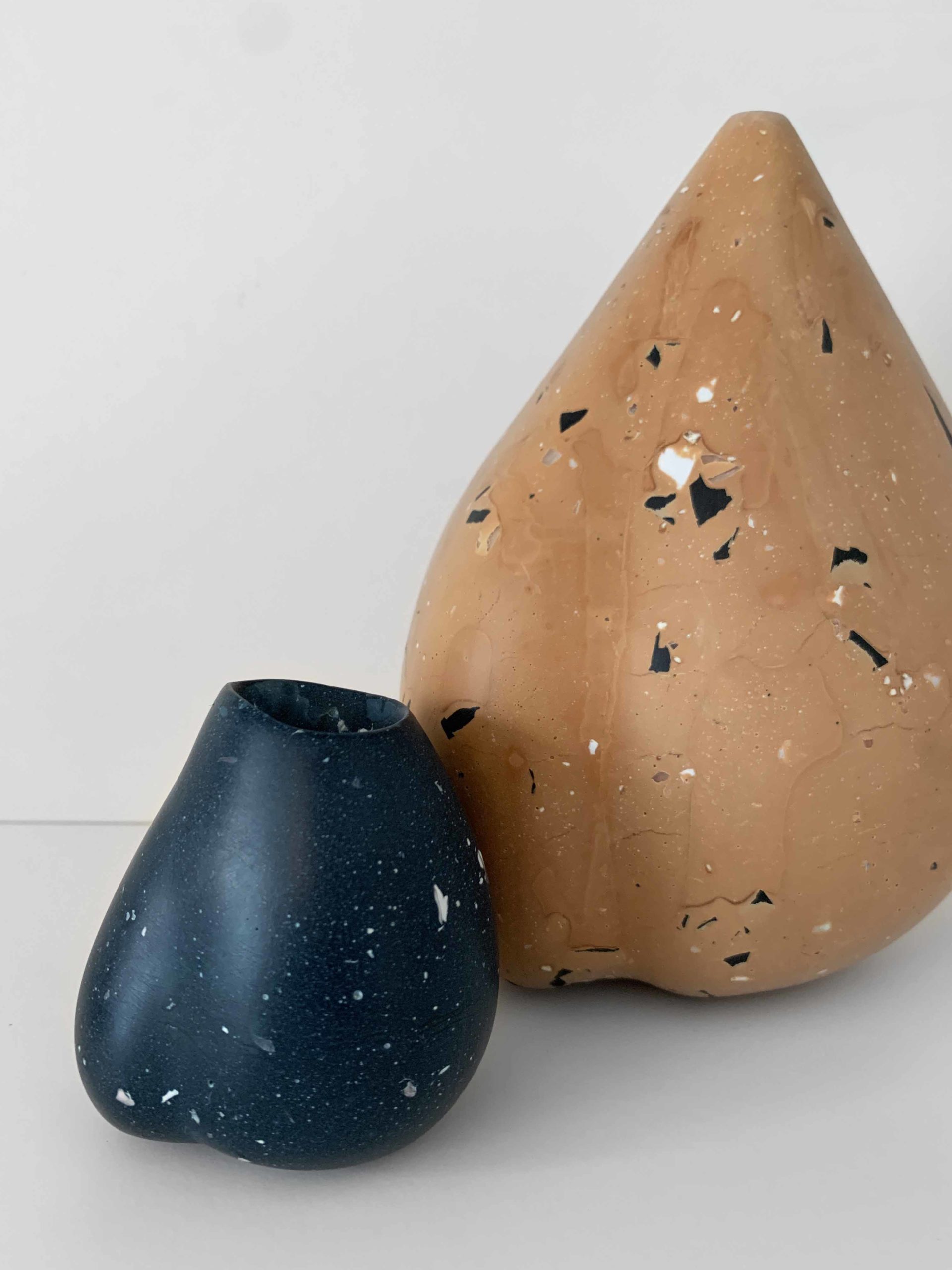 Spared®_VolumeCreative_AchromaticCollection_colour_Wasteplastics_02