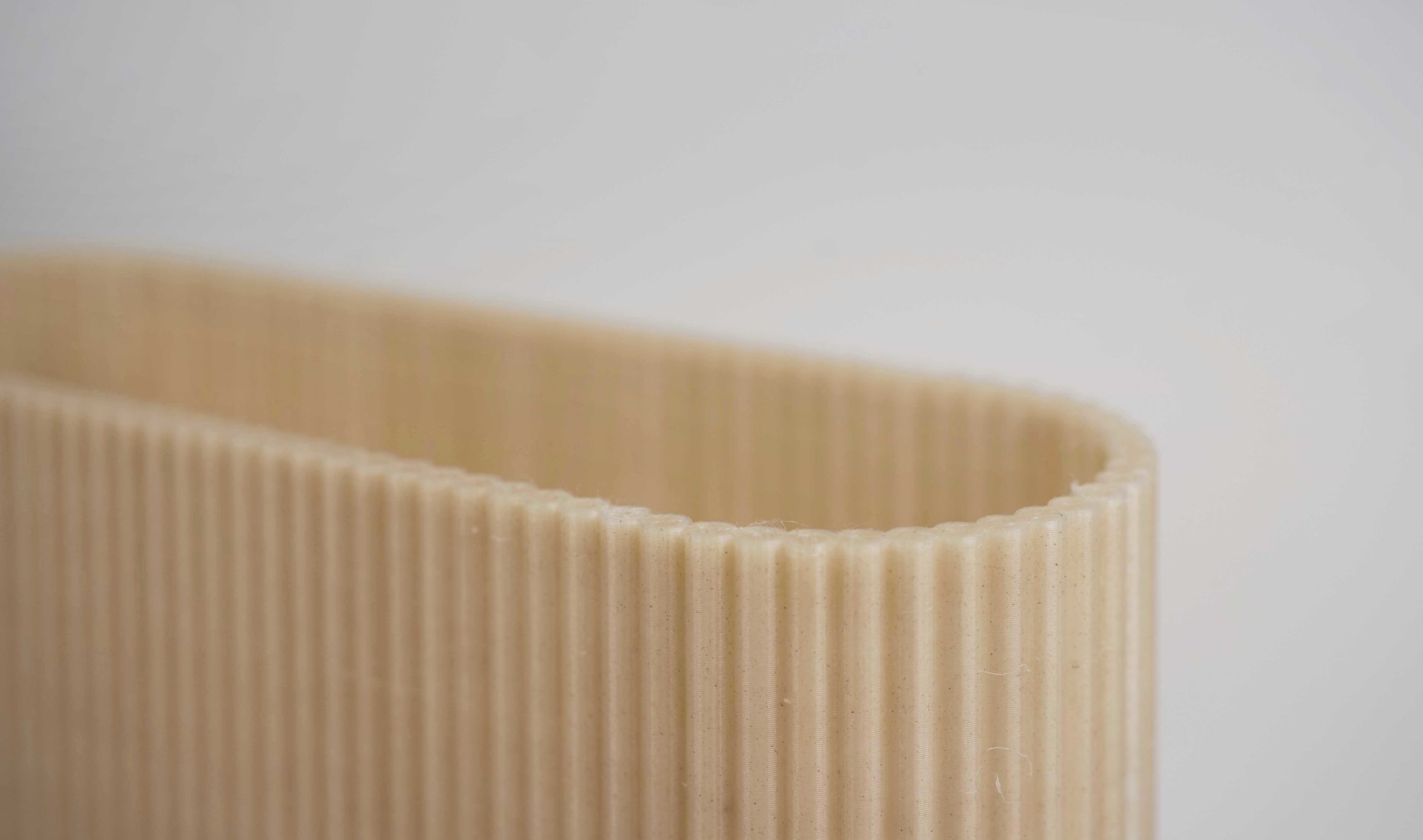 Spared®_VolumeCreative_Product_ribbed vase_03